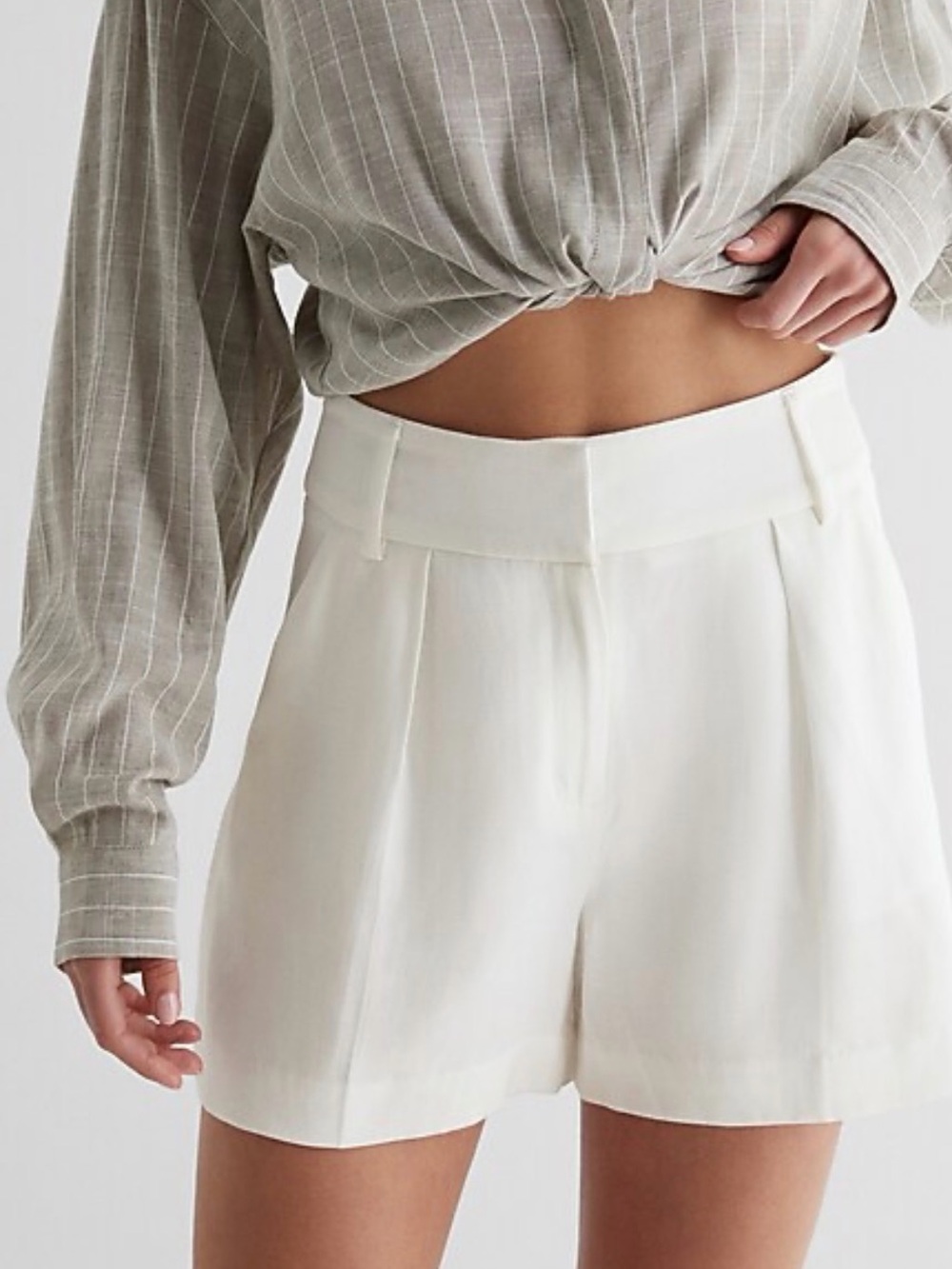 Express White Linen Stylist Shorts - NWOT (Tried On Only!) - Picture 2 of 8